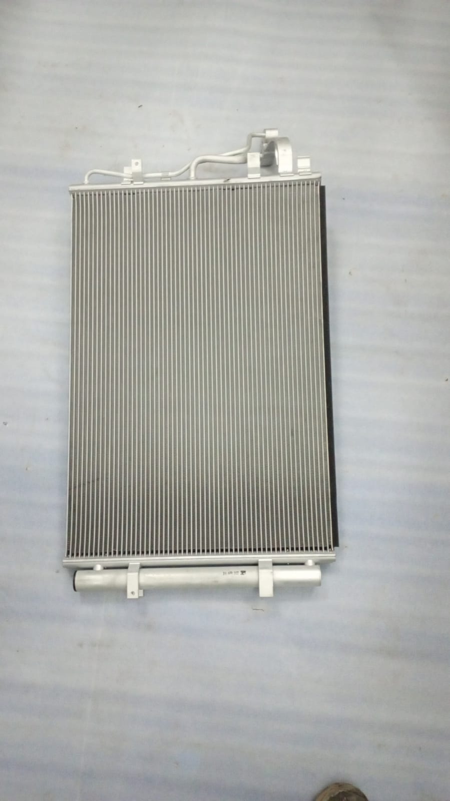 CarTrends air conditioning condenser for Creta 1st Gen, spare part designed for efficient cooling system performance.