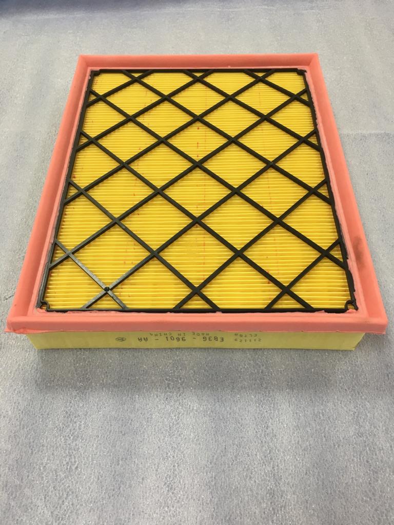 CarTrends EB3Z9601B air filter for Ford Endeavour, Type 3, showing the filter element and housing for vehicle air filtration.
