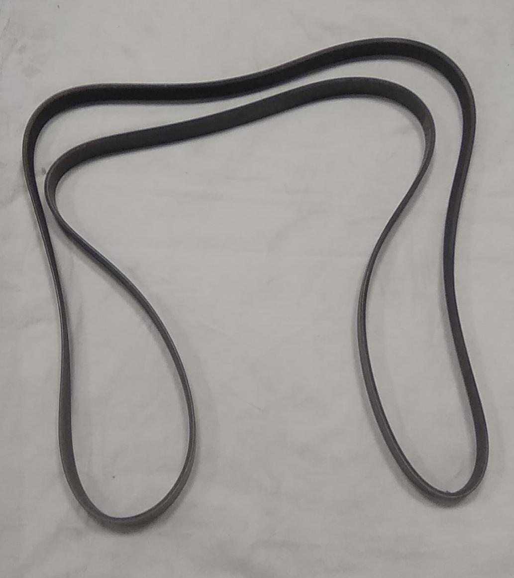 CarTrends V-belt for Chevrolet Captiva, spare part showing the fan belt with detailed grooves and black rubber material.