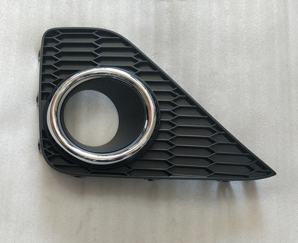 CarTrends Urban Cruiser LH fog lamp cover, spare part, black plastic, fits left side of vehicle.