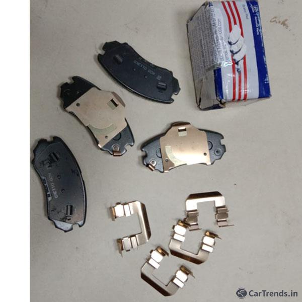 CarTrends front brake pad for Sonata, spare parts image showing the new brake pad used for vehicle braking system.