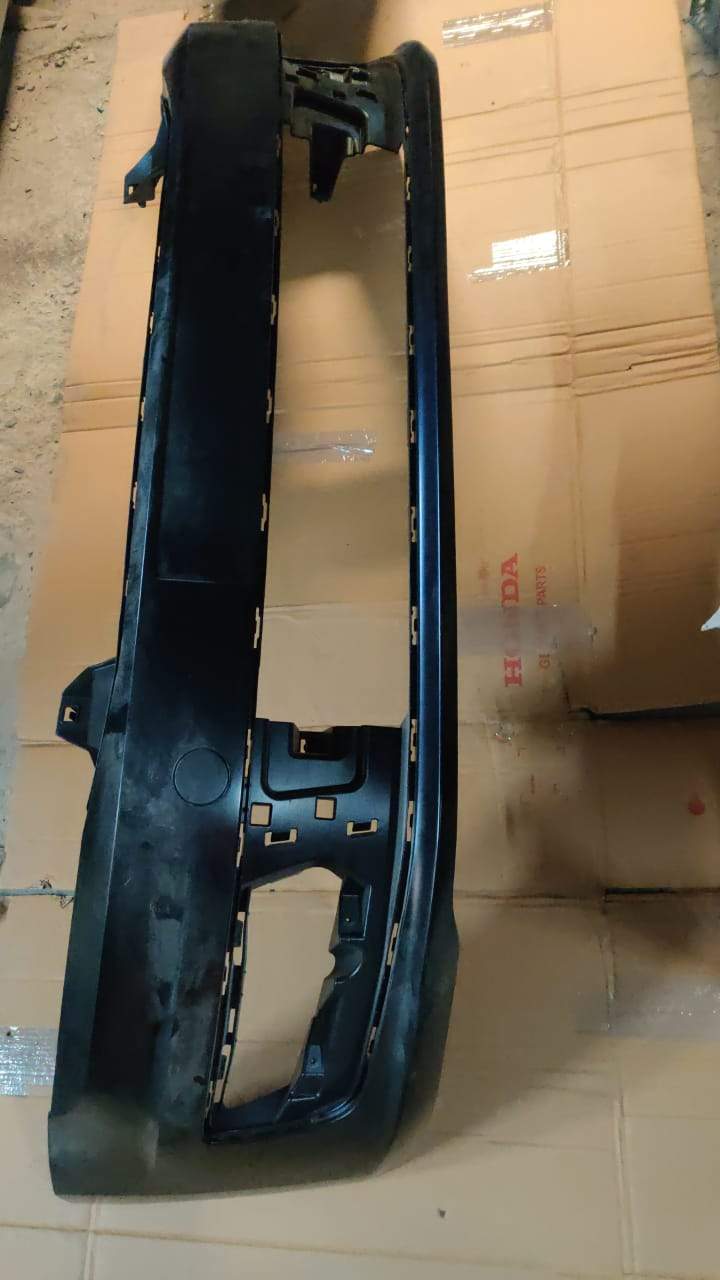 CarTrends front bumper for Volkswagen Vento, spare part with part number 6RF807221GRU, shown in the image.