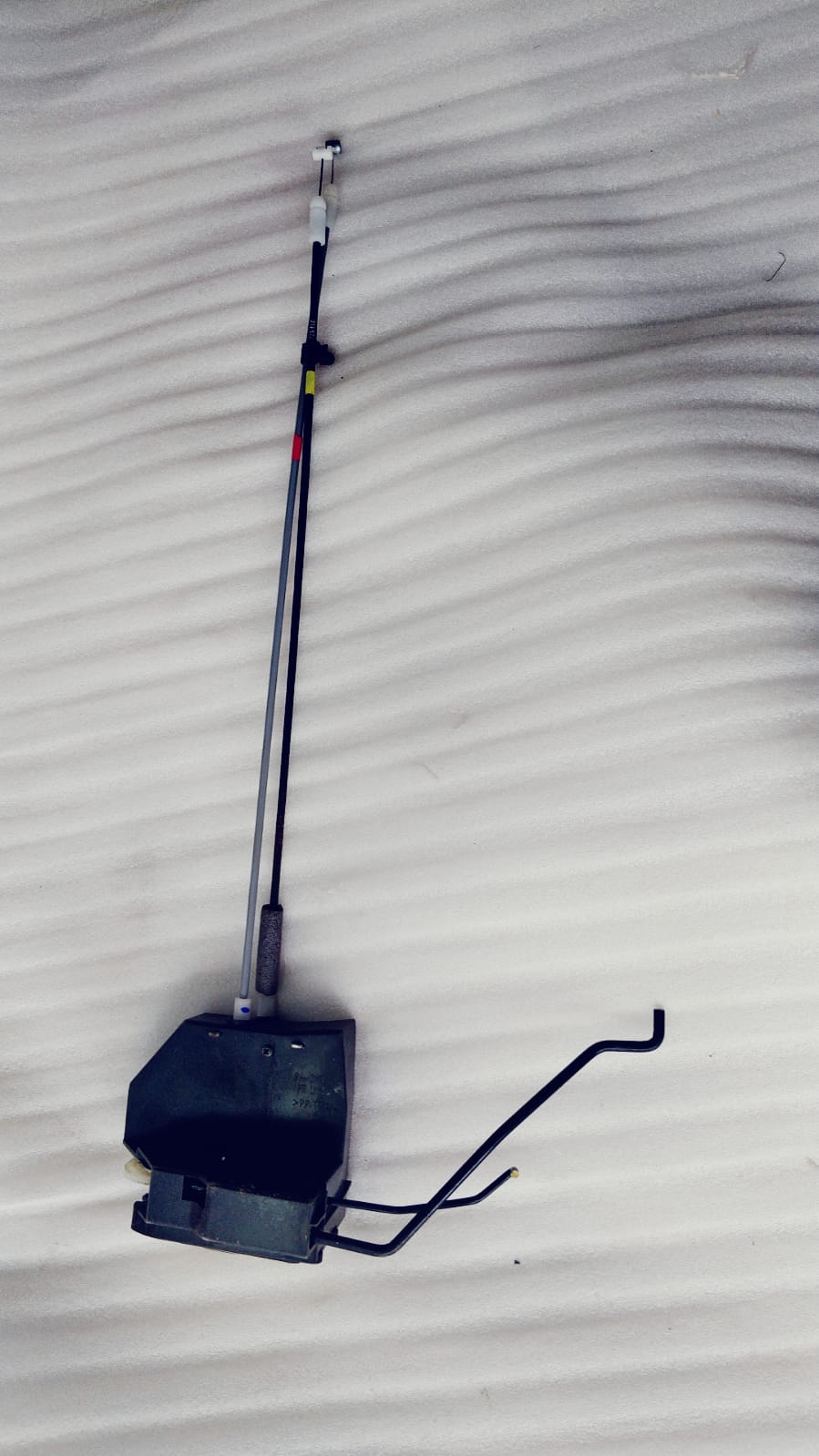 CarTrends front door latch for I10 1st Gen left-hand side, spare part with model number 813100X001.