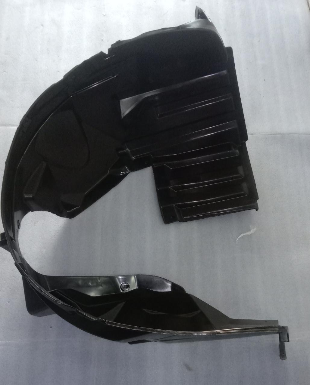CarTrends front fender lining for Suzuki S-Cross, spare part with part number 72321M64M00, shown in the image.