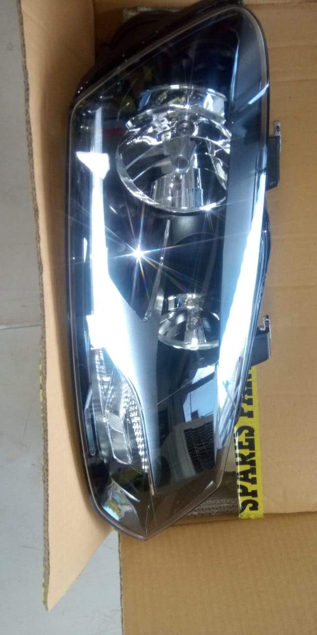 CarTrends head lamp for Polo 2016 onward, right side, spare part with product code 6RG941008, showing the headlight assembly.