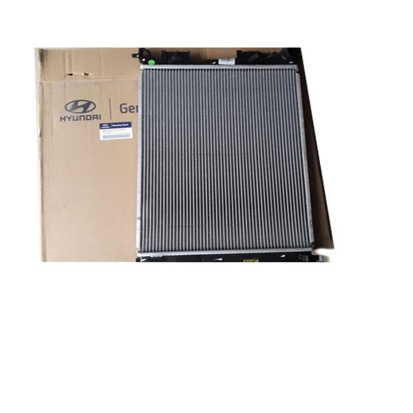 CarTrends Hyundai Verna radiator spare part with metal core and plastic tanks, designed for engine cooling.