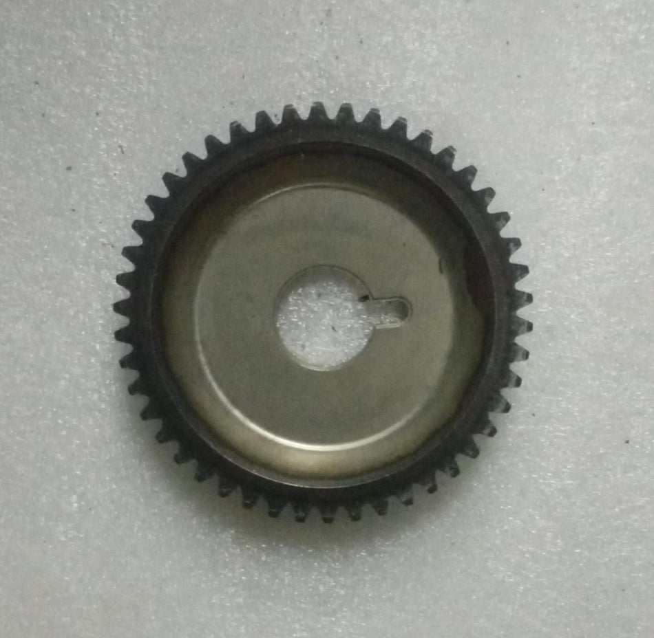 CarTrends sprocket camshaft drive for Chevrolet Enjoy, spare auto part with detailed gear and metal components visible.
