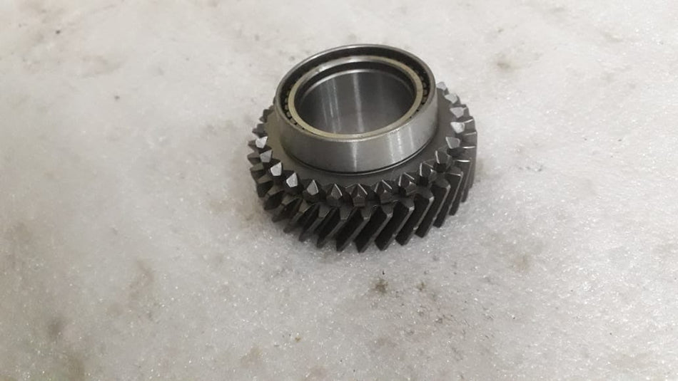 CarTrends gear input shaft for Chevrolet Aveo, automotive spare part, close-up of the input shaft component.