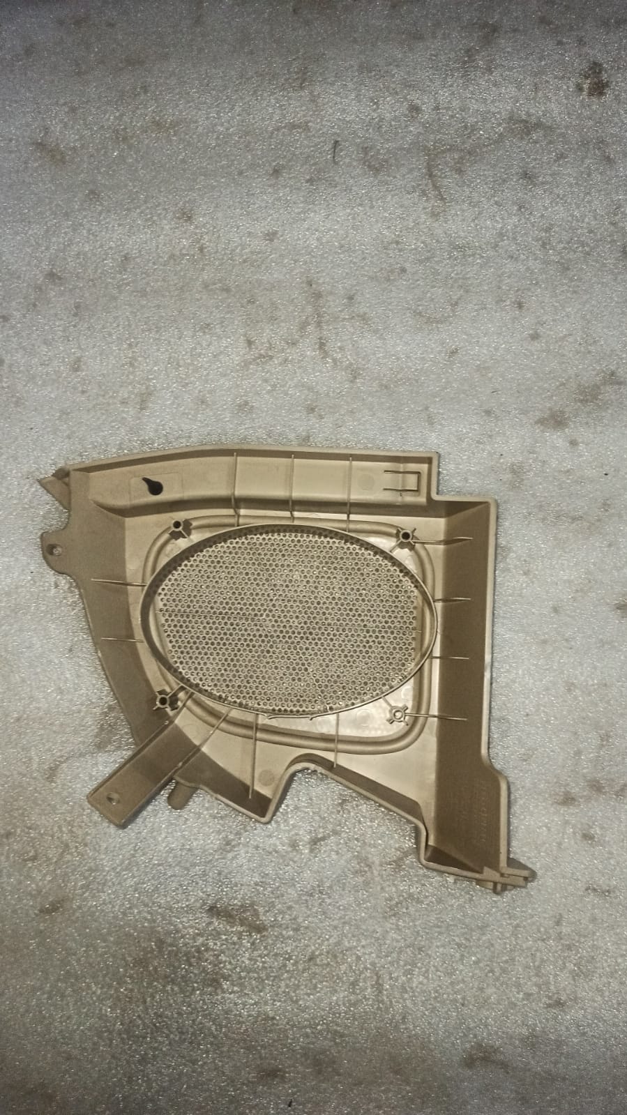CarTrends Chevrolet Spark rear LH speaker cover, spare part for rear compartment trim, replacement auto accessory.