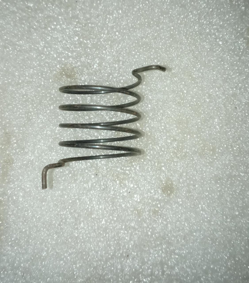 Chevrolet Aveo Spring 5th Reverse Cam Return Spare Part by CarTrends, shown in the image.