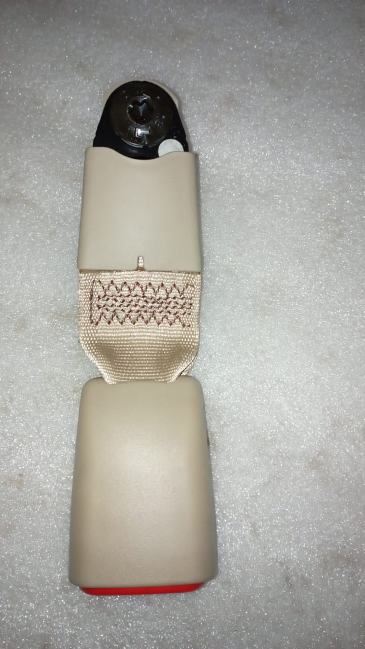 CarTrends rear right side seat belt buckle for Captiva, spare car part, durable and easy to install.