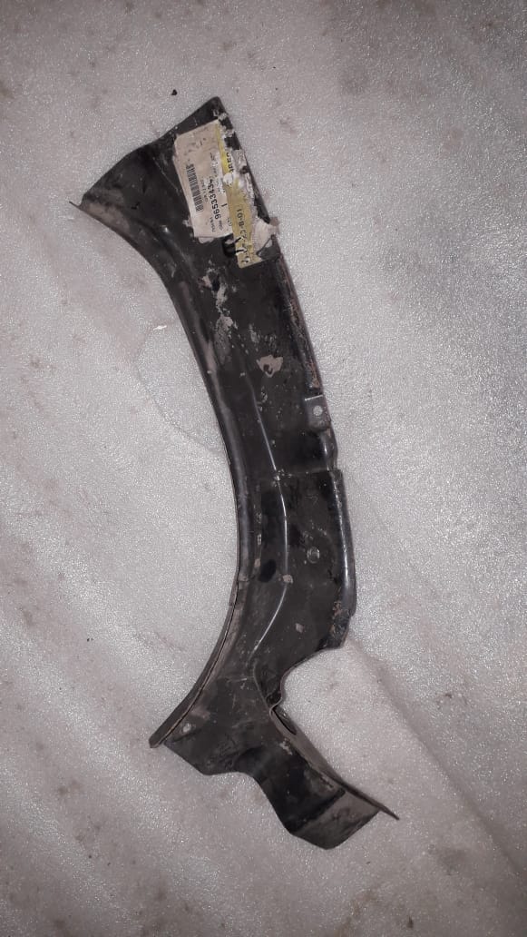 CarTrends Water Drip for Aveo left side, spare car part with black plastic design and water-resistant features.