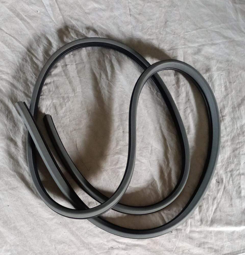 CarTrends Weatherstrip Aveo front door spare part, close-up view of rubber door seal for weather protection and durability.