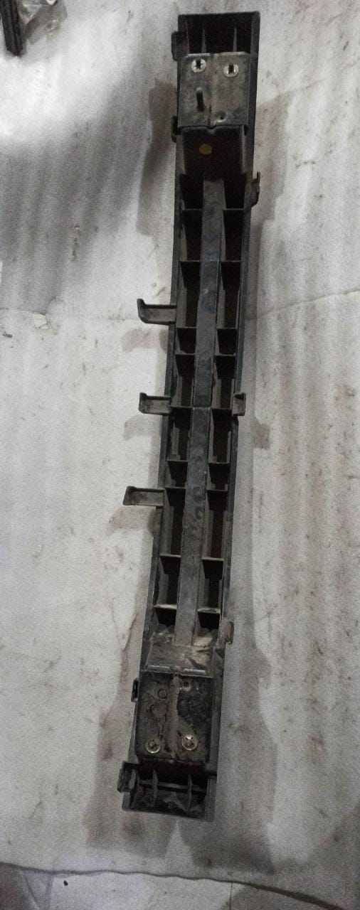 CarTrends rear bumper impact beam for Chevrolet Aveo, OEM spare part, with a sturdy metal construction visible in the image.