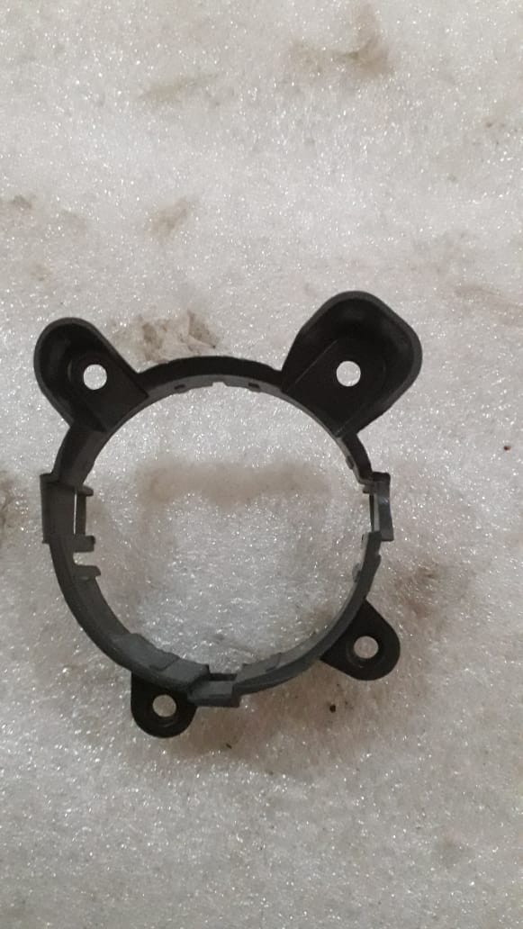 CarTrends rear view mirror housing cap for Cruze, replacement spare part, black plastic cover for side mirror assembly.