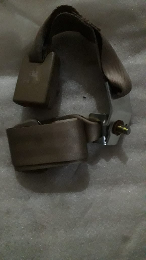 CarTrends rear seat belt pelvis for Opel Optra, spare car parts image showing the seat belt component for vehicle safety.