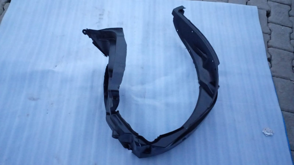 CarTrends spare part: lining for front left fender, model LH 72322M83K00, automotive repair component.