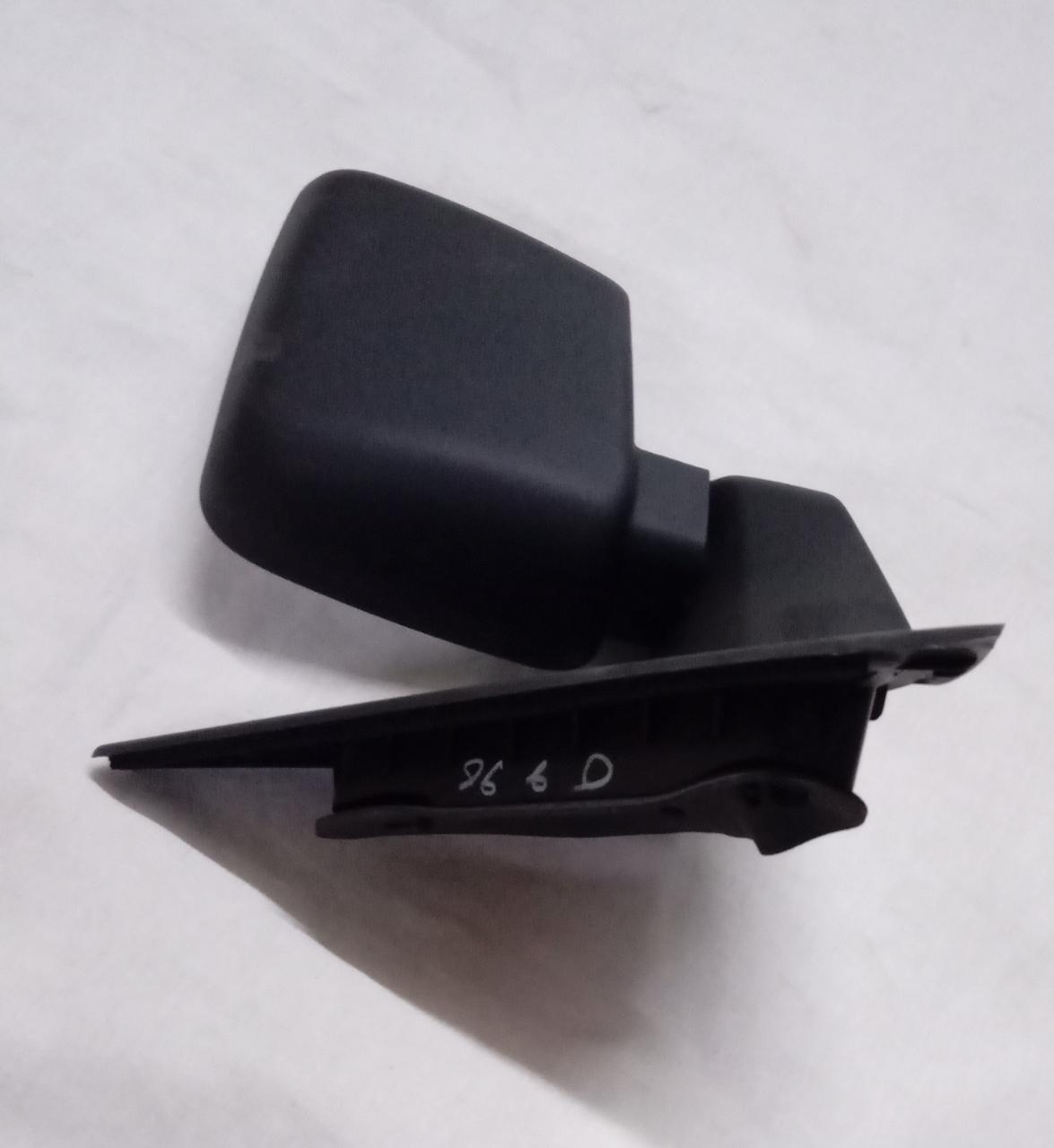 CarTrends Mirror Kwid Left spare part, close-up of the left side mirror for Renault Kwid vehicle.
