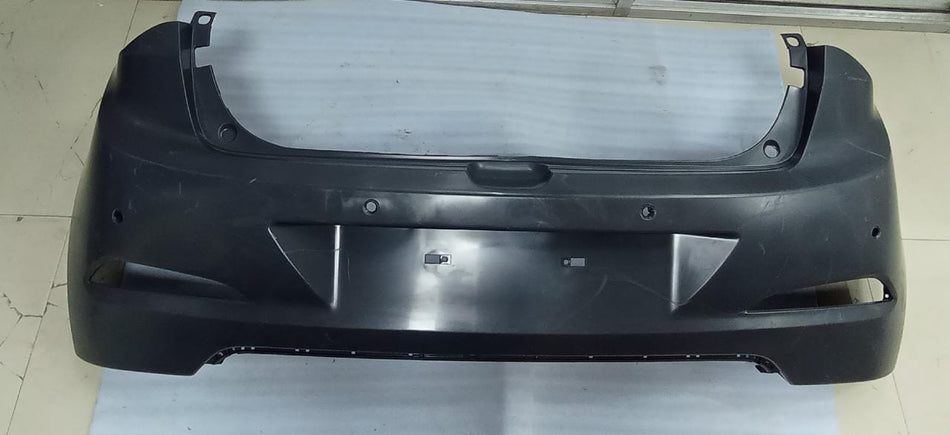 CarTrends rear bumper for I20 Active 2015-2018 model, spare parts image showing the black bumper with mounting points.