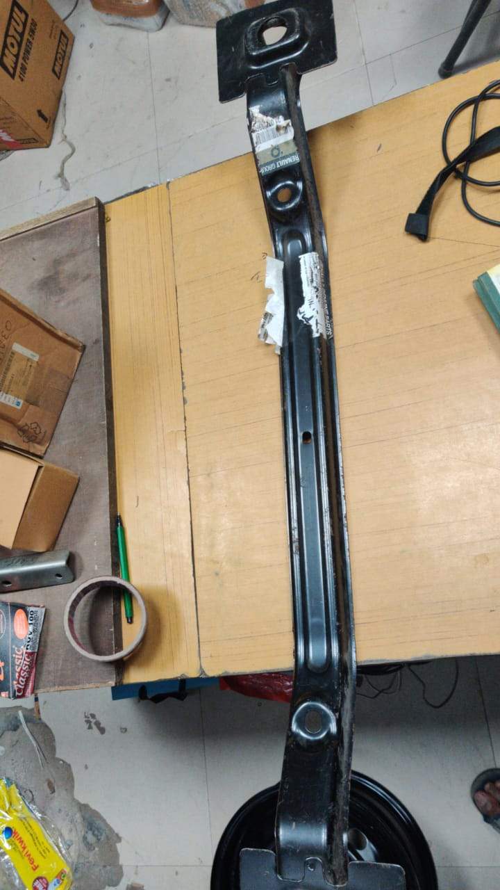 CarTrends Renault Kwid crossmember spare part, black metal component with mounting points, automotive replacement part.