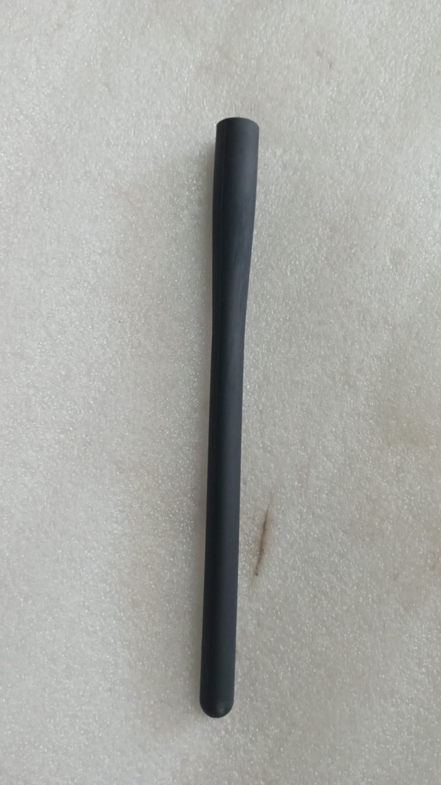 CarTrends Suzuki Swift rod antenna spare part, black replacement antenna for improved radio reception.
