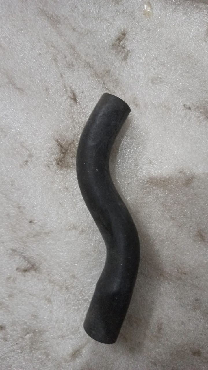 CarTrends hose pipe spare part for Corsa, showing a close-up of the black rubber hose pipe used in vehicle plumbing.