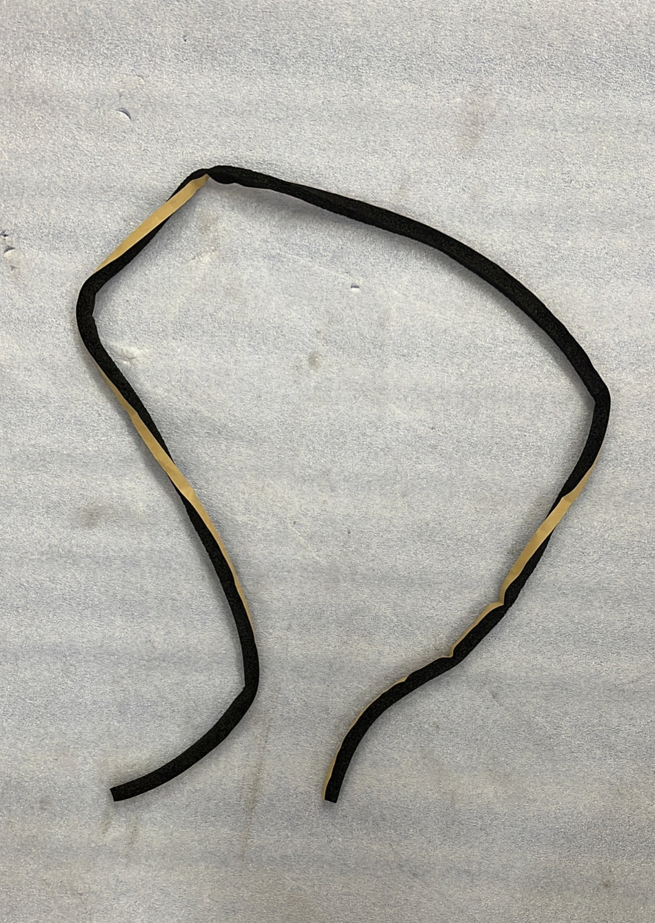 CarTrends seal instrument Amaze 73129T5SK00 spare part, close-up view of the durable automotive component.