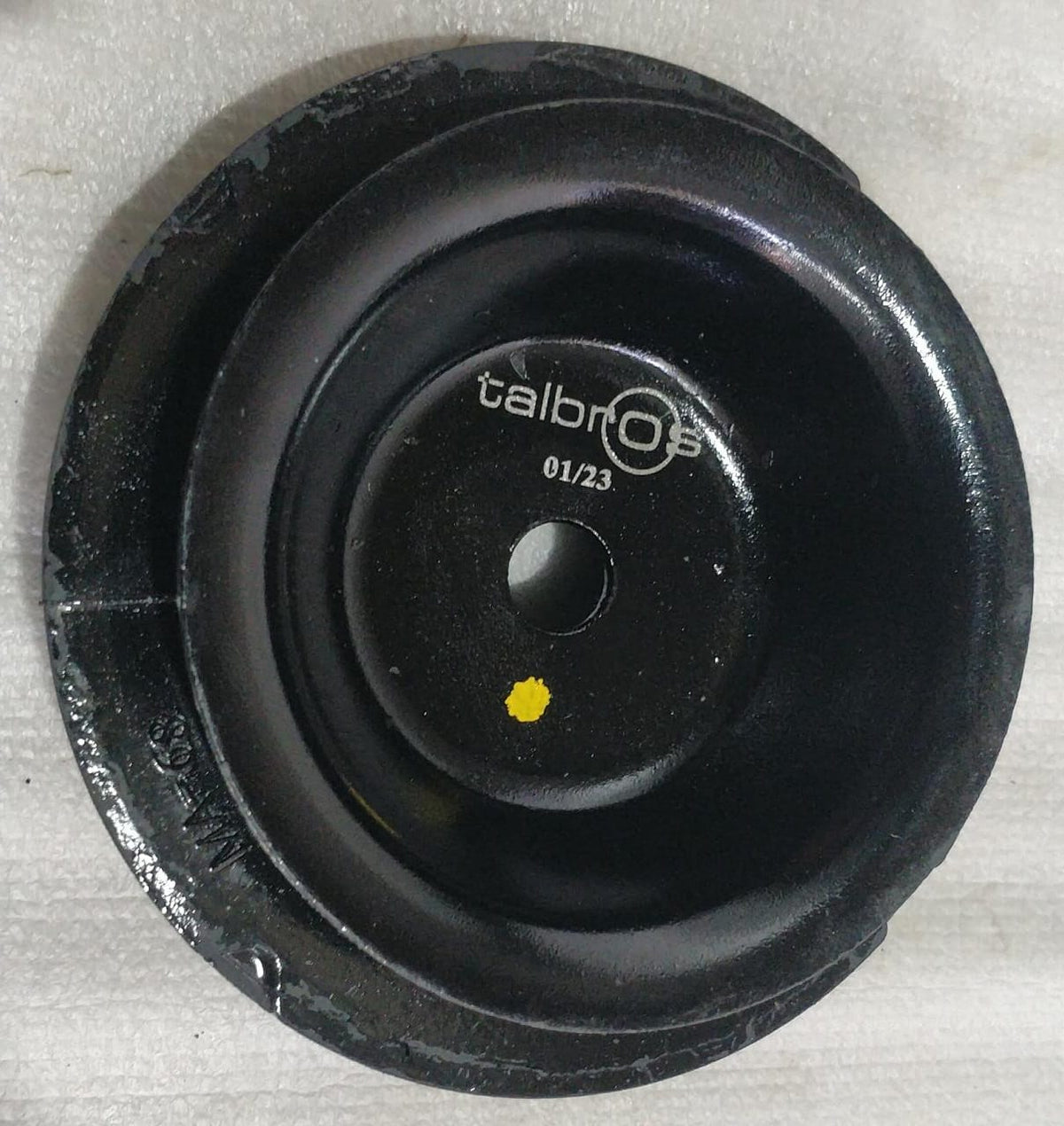 Maruti Suzuki Swift shock absorber mount from CarTrends, a durable spare part for vehicle suspension repair.