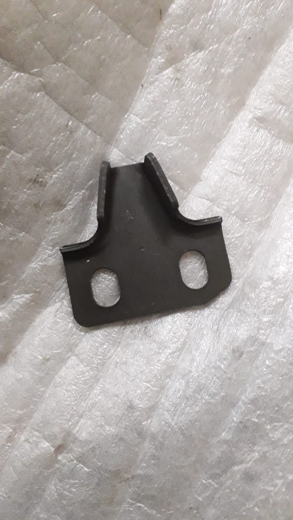 CarTrends Dove Tail Tavera spare part, showing a close-up of the durable dove tail component for Tavera vehicle repair.