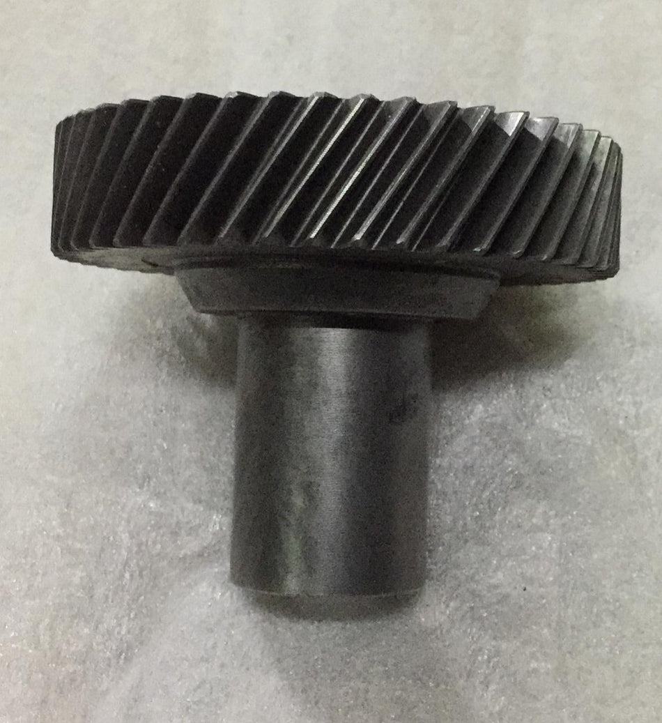 CarTrends T97597128 5th gear spare part for Tavera, close-up image showing gear component for vehicle transmission repair