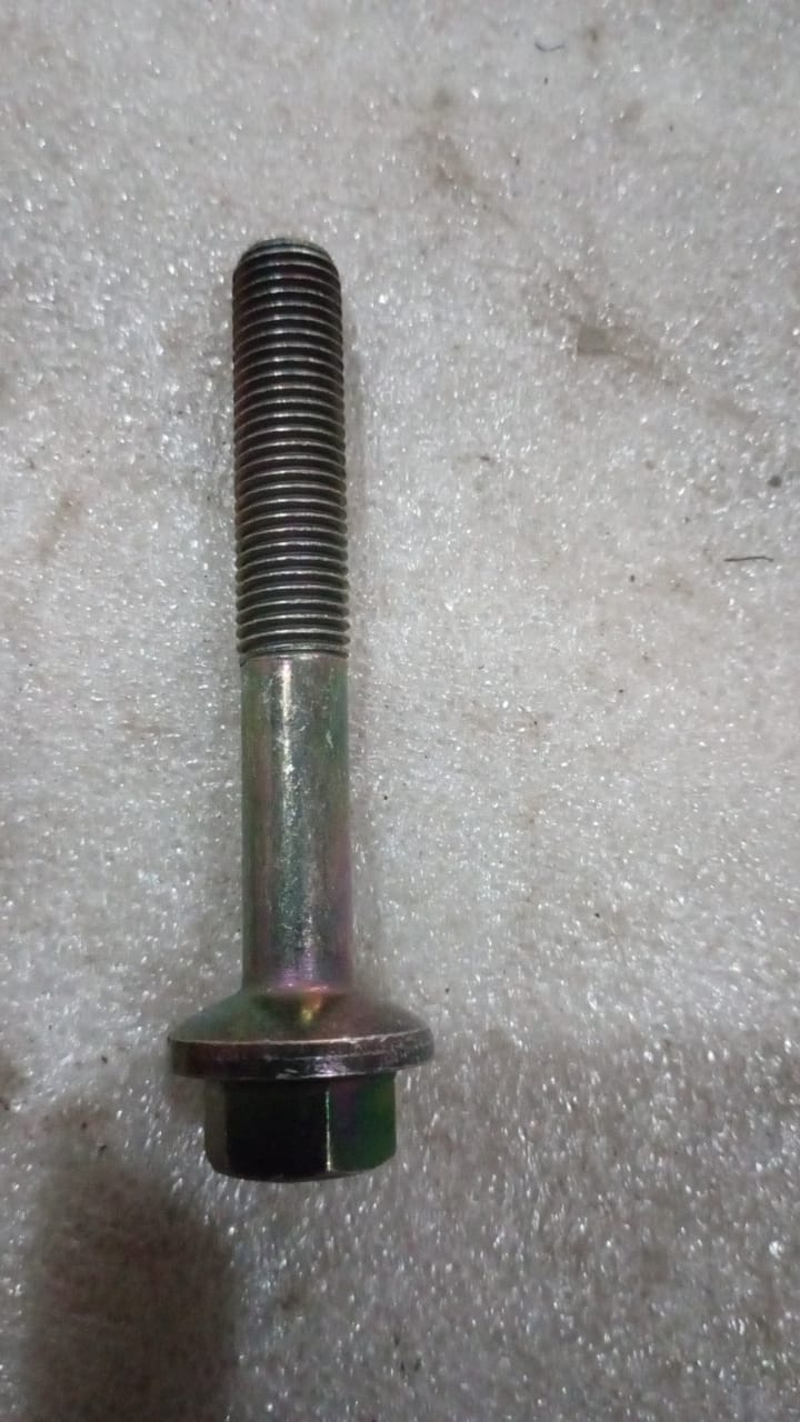 CarTrends Bolt Clamp Nozzle Holder for Tavera, a spare parts component with metal clamp and nozzle attachment visible.