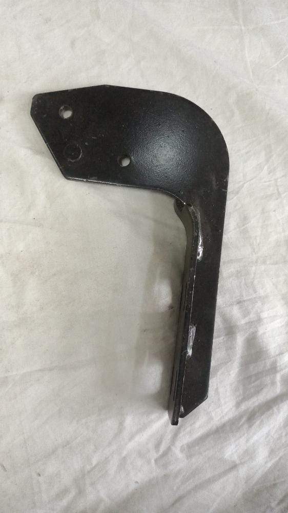 CarTrends Tavera left step bracket spare part, showing the metal bracket with mounting holes for vehicle repair.