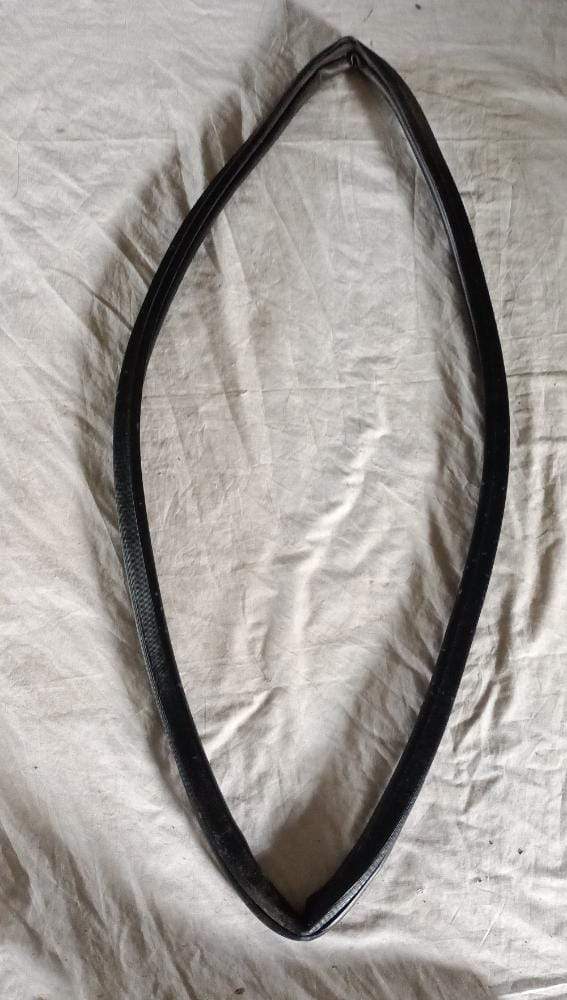 CarTrends T97599114 finisher side window for rear left and right of Tavera vehicle, front and rear view.