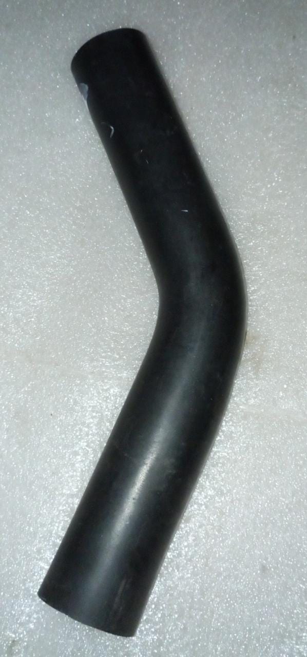 CarTrends Tavera lower hose filler neck, spare parts for vehicle cooling system, metal fitting with hose connection.