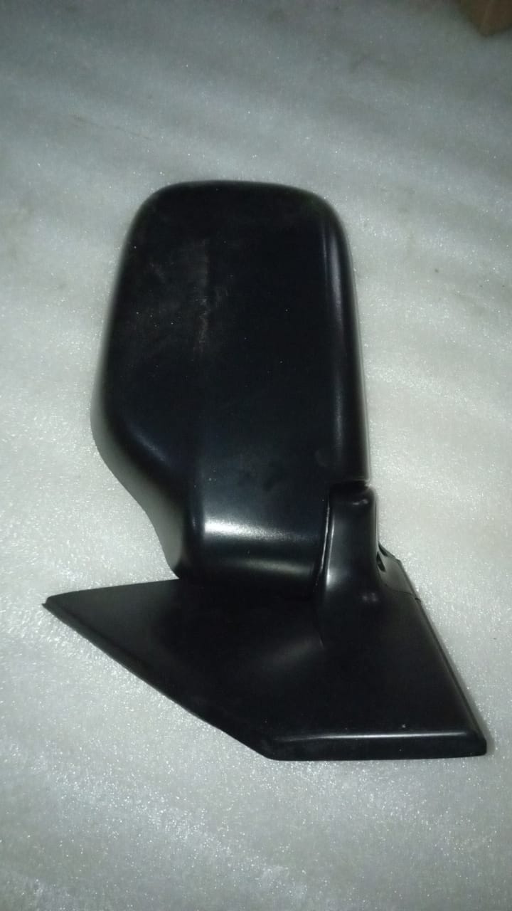 CarTrends Chevrolet Tavera left side manual mirror assembly, spare parts image showing the mirror component.