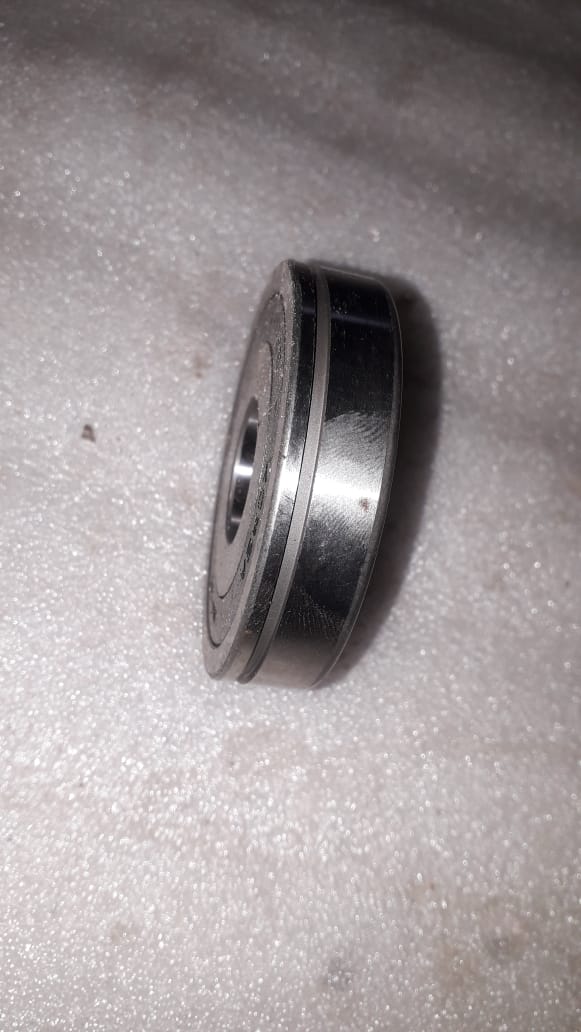 General Motors bearing assembly for input shaft, durable automotive component with part number J96964653.
