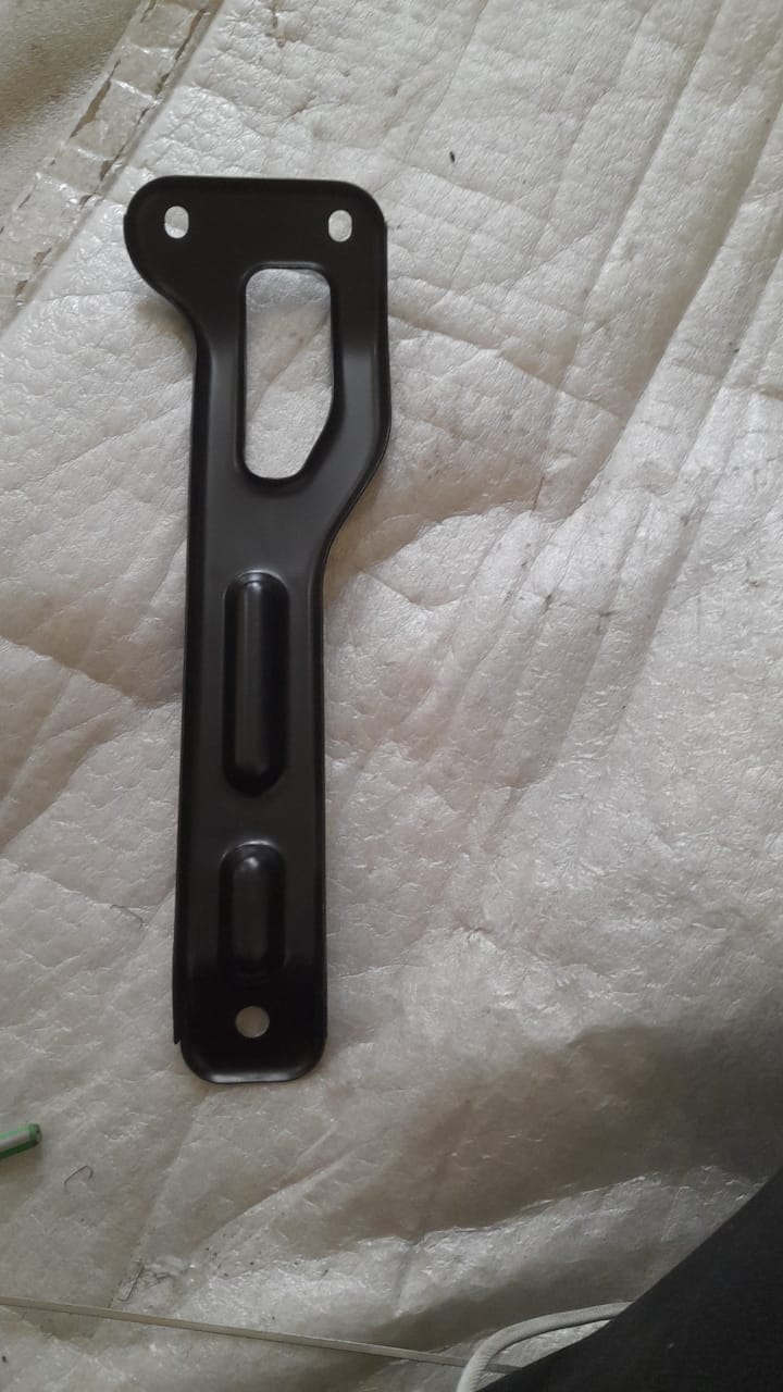 General Motors interior bracket for J96984301, automotive part shown in the image.