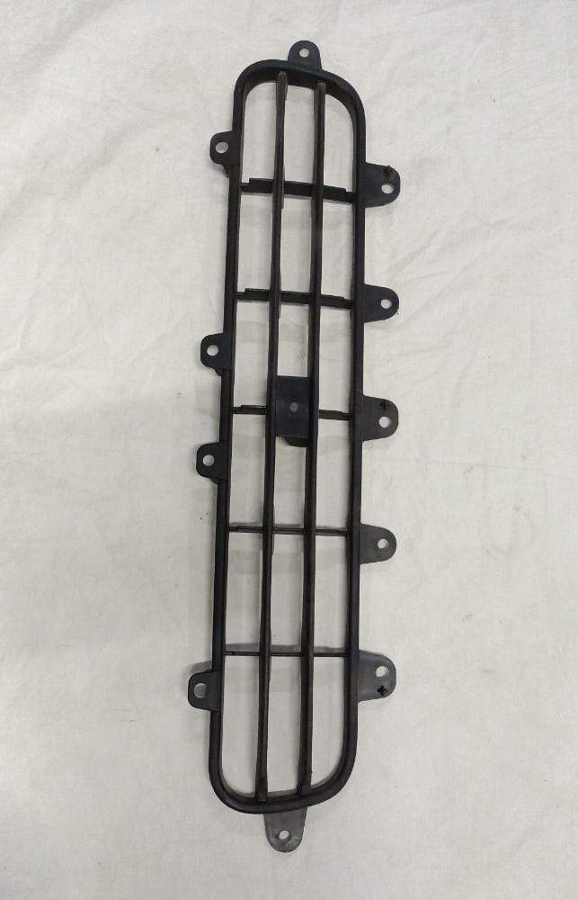 Gray bumper grille for Tavera by General Motors, designed to fit the T28294361 model with a sleek, durable finish.