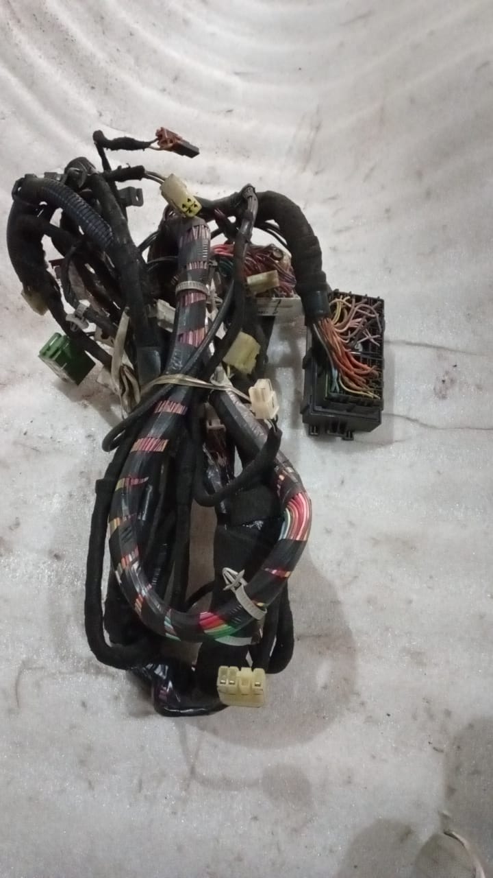 Chevrolet Optra wiring harness for instrument panel, compatible with General Motors vehicles, shown in the image.