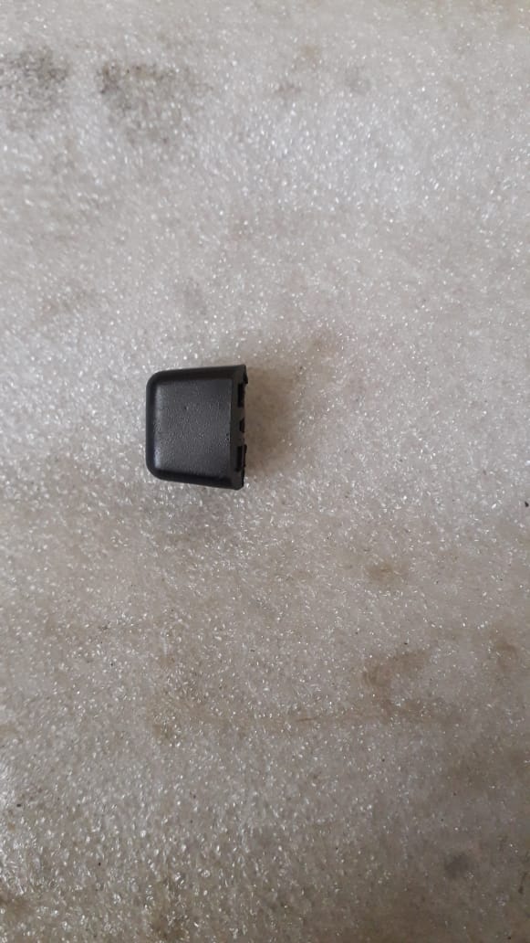 General Motors Tavera knob control lever, automotive part for T94435195 model, shown in close-up image.