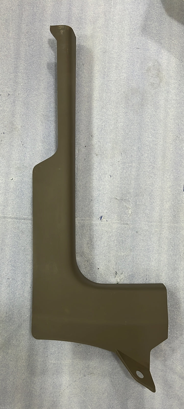 General Motors molding body H left side for sail panel, part J9010521, with visible trim and attachment points.