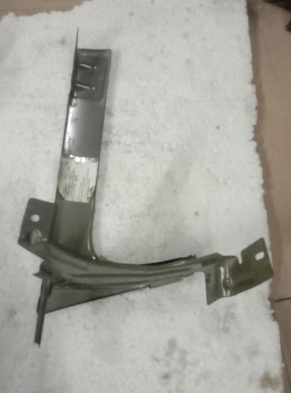 Front left panel assembly for Tavera by General Motors, showing the vehicle's face panel with detailed surface and mounting points.