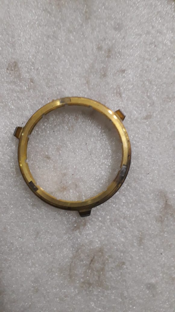 General Motors Ring Intermediate Shaft Synchronizer for Chevrolet Optra petrol engine, part #J94580752.