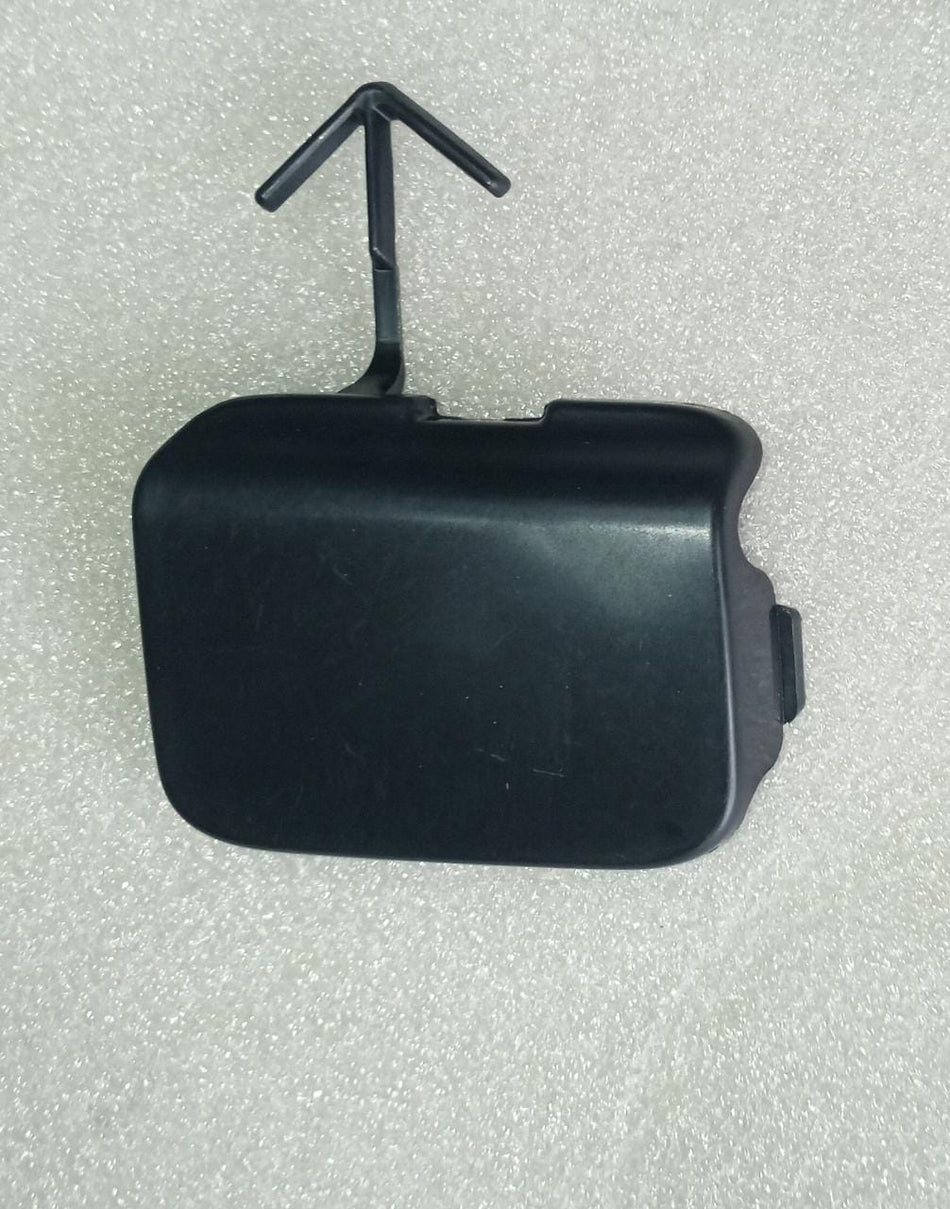 Honda City Type 7 front towing cap, genuine Honda part, designed for secure towing and vehicle protection.