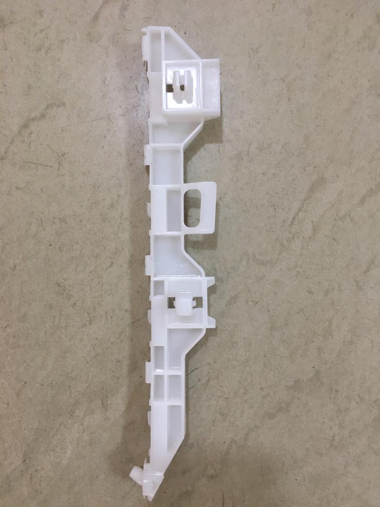 Honda City 6th Gen front left bumper spacer bracket, compatible with 1.5L petrol and diesel engines, part number 71198T9DK00