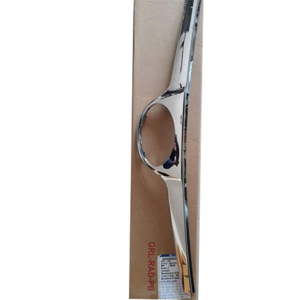 Hyundai I20 front radiator grille with part number 863521J000, black plastic design for vehicle front.