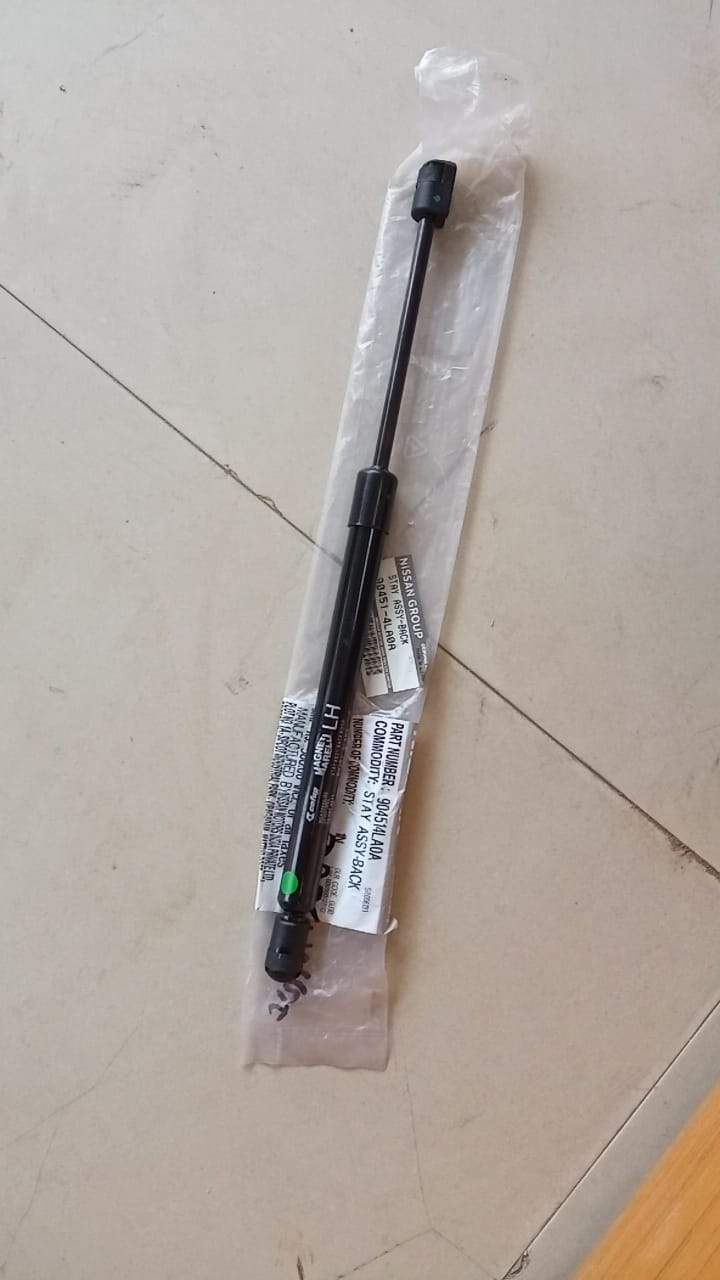 Nissan Dicci Shocker Datsun Go left side car bumper part, compatible with Nissan Datsun Go models, in black.