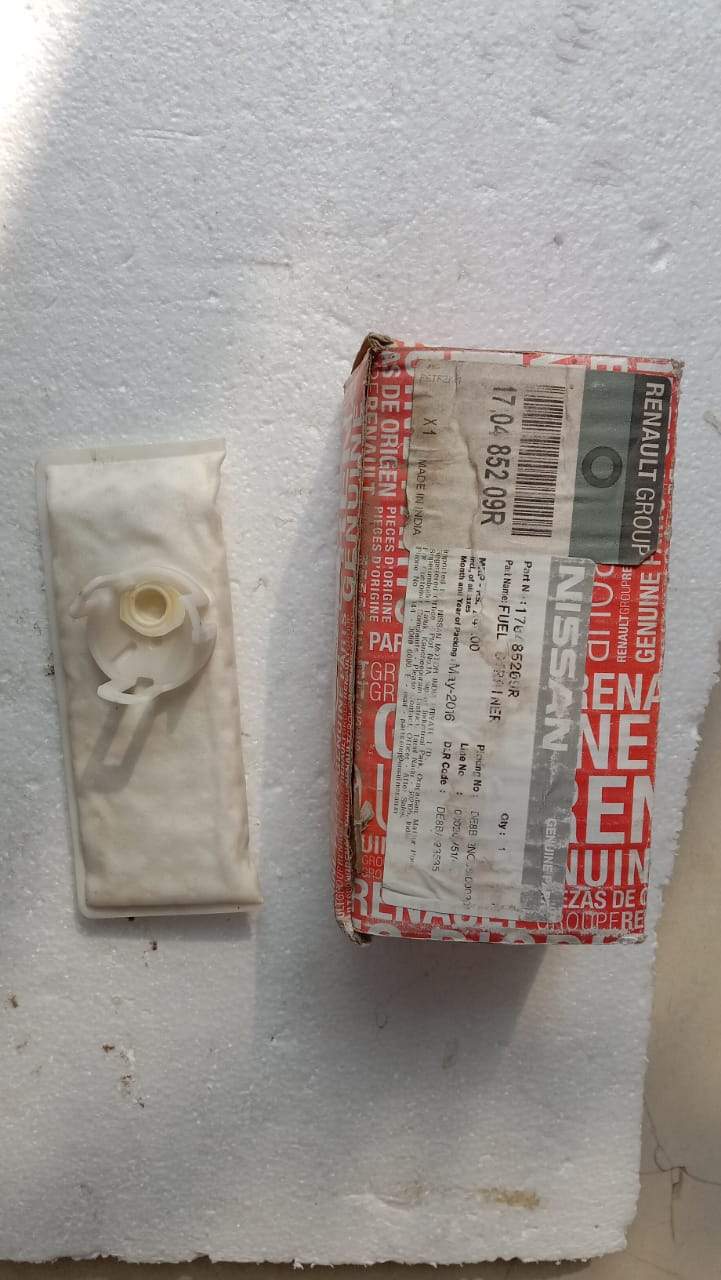 Nissan fuel filter for Renault Kwid, spare part #170485209R, shown in a close-up image of the automotive component.