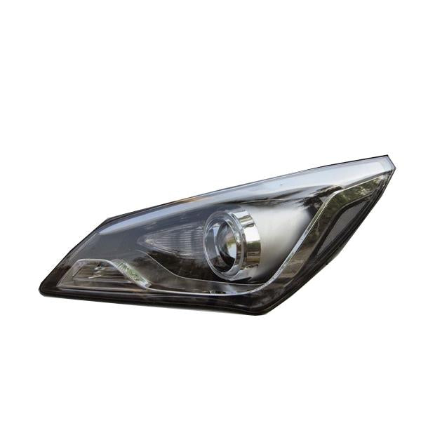 Hyundai Fluidic Verna Head Lamp RH 921021V600 - CarTrends